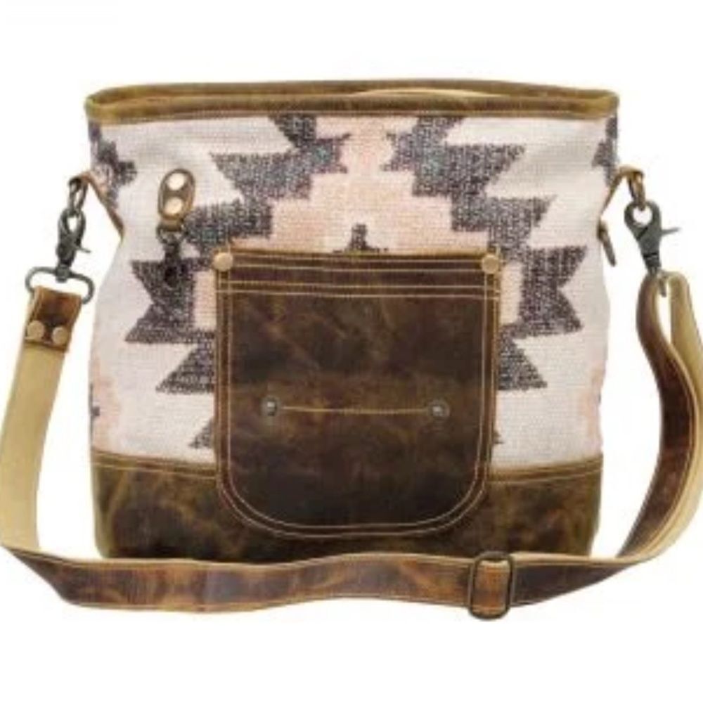 Myra Damn Cool Shoulder Bag